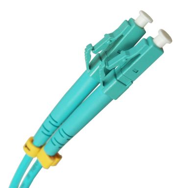 Коммутационный шнур оптический BNH B660.2-LC-SC-OM3-5-LSZH