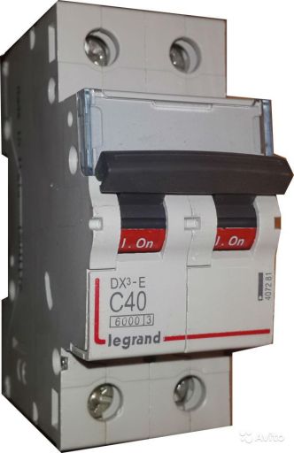 Автоматический выключатель Legrand 407281
